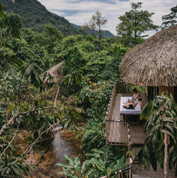 Spa by The Streams